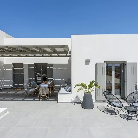 3bedroom Cycladic Dorida With Pool In Villa Páros
