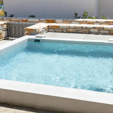 3bedroom Cycladic Dorida With Pool In * Páros